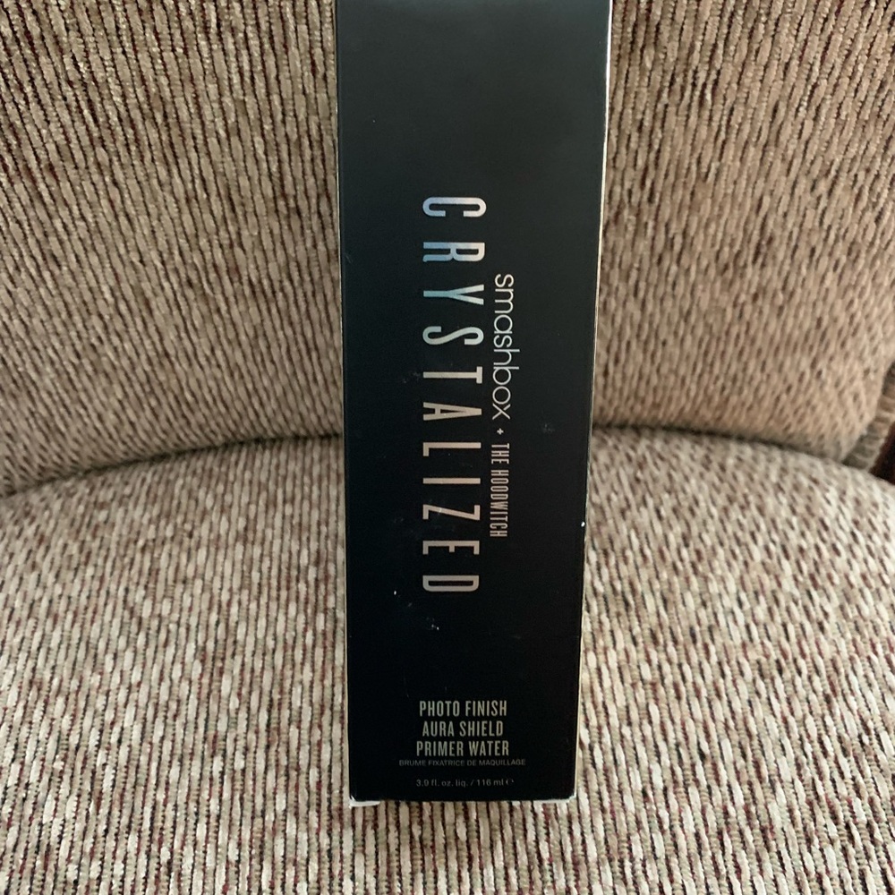 Smash box primer water